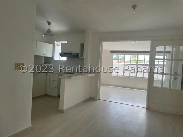 Splendid Family House - Casa en La Arboleda